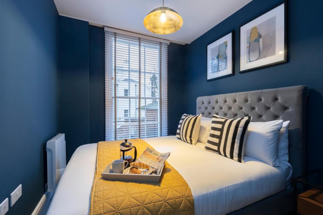 Elliot Oliver - Luxury 2 Bedroom Regency Apartment With Parking & Ev Charger Cheltenham Exterior photo
